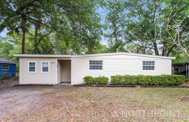 Newly Renovated Single Family Home | 3 BR/1BA | Gated backyard ! photos photos