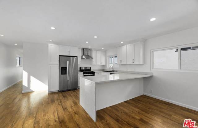 12219 Culver Blvd photos photos