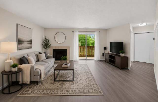 1222 Ravens Crest Drive Gallery 1