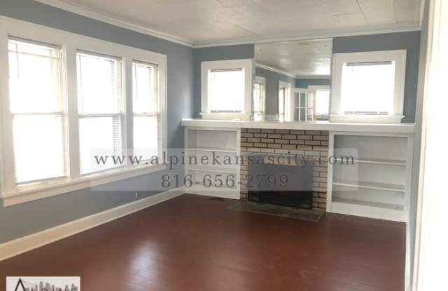 5115 Forest Avenue Gallery 3