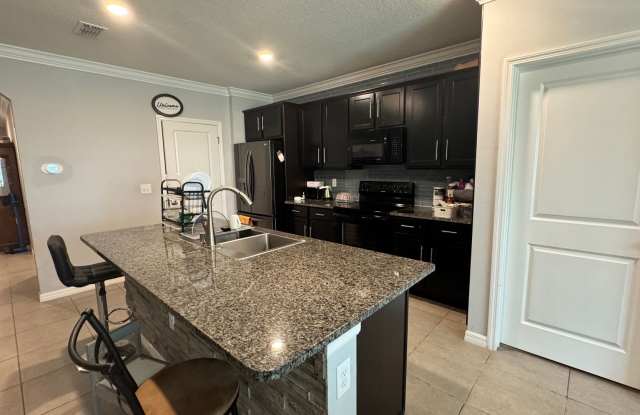 Available for Rent – Cozy 3-Bedroom, 2-Bathroom Home in Lake Diamond, Ocala, FL Gallery 4