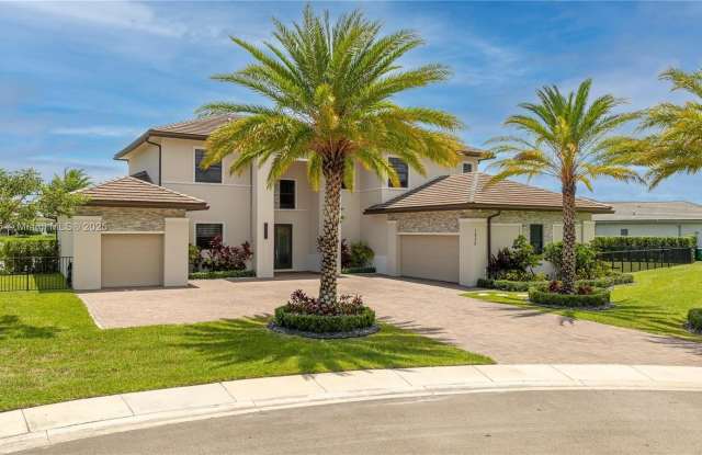 1830 Meadows Dr photos photos