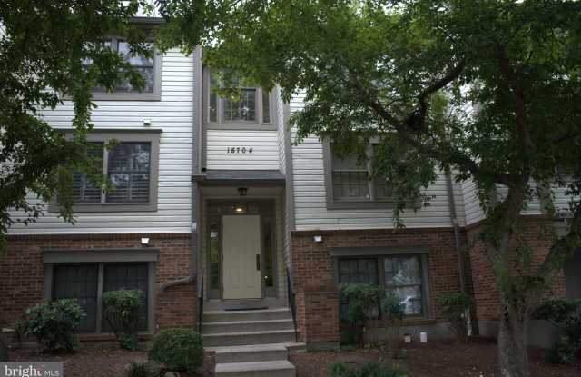 18704 CALEDONIA Court unit: C photos photos