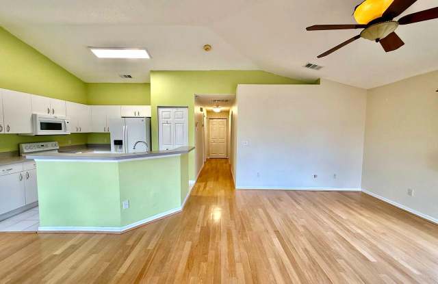 6807 Kingston Dr Gallery 3