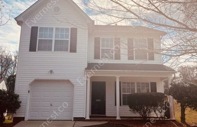 3844 Brookchase Ln - 3844 Brookchase Lane, Charlotte, NC 28205