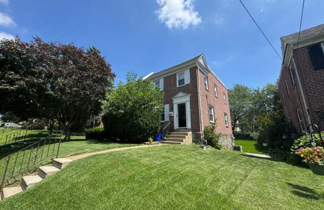 Lovely 3-Bedroom Townhouse in Drexel Hill! Available mid-August! - 3840 Marshall Road, Drexel Hill, PA 19026