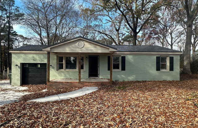 4461 Oakmont Circle - 4461 Oakmont Circle, Fayetteville, NC 28311