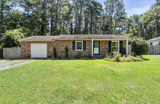1355 North Ridge Street - 1355 North Ridge Street, Moore County, NC 28387