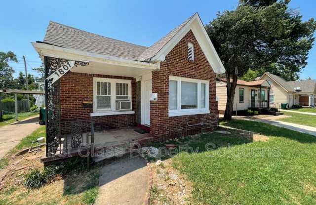 1801 N Jordan Ave photos photos