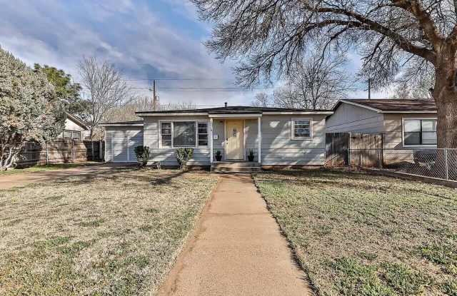 Adorable 3 Bedroom Home Close to Tech, Medical District! photos photos