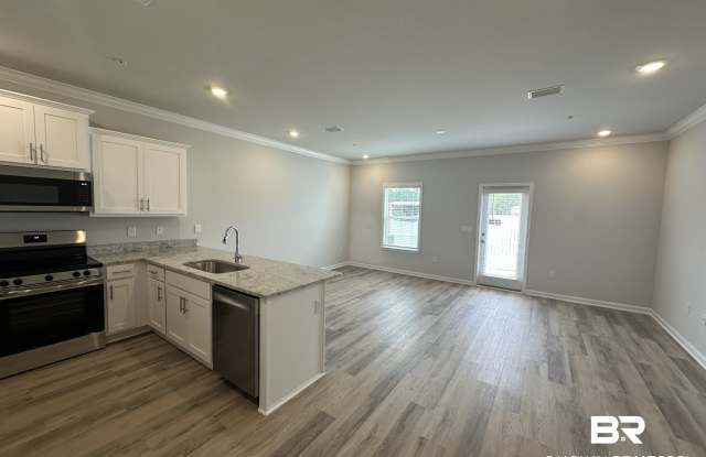 4446 Lost Bay Dr Gallery 2