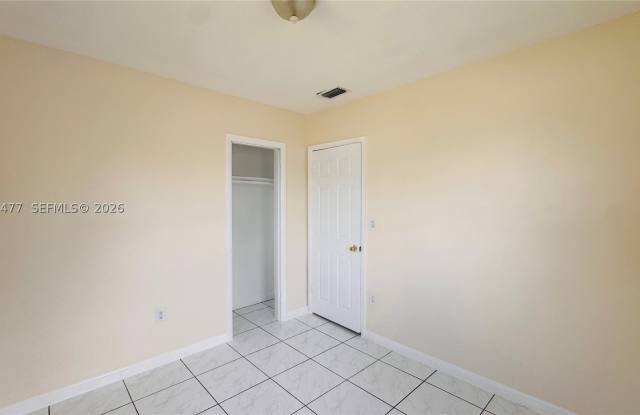 22295 SW 109th Ct Gallery 3