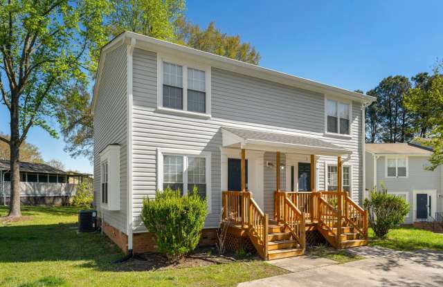 Introducing a Charming End Unit Townhouse near Downtown Durham with 2 Beds/1.5 Baths photos photos