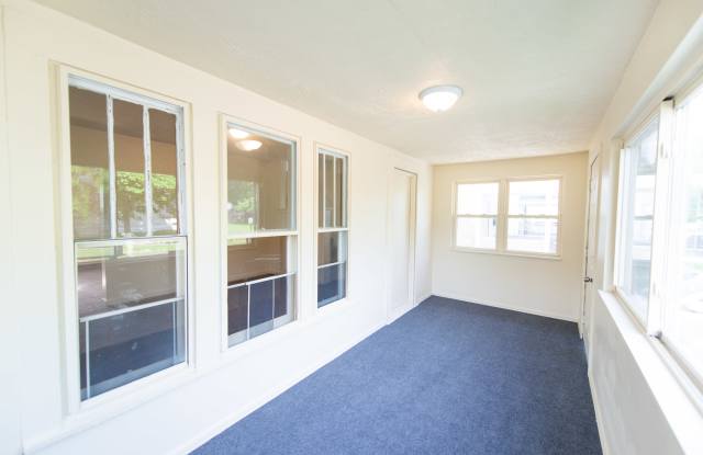 2280 26th St Sw Gallery 2