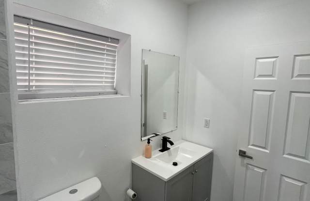 1204 Sawmill Rd Nw photos photos
