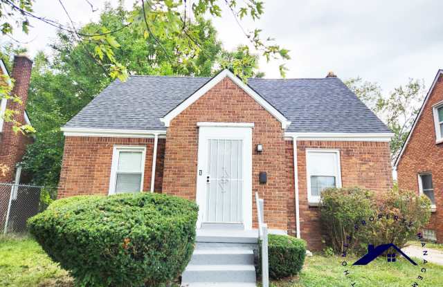 18697 Winthrop Street photos photos