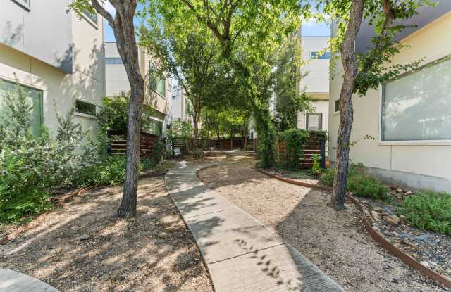 704 North Cherry Street photos photos