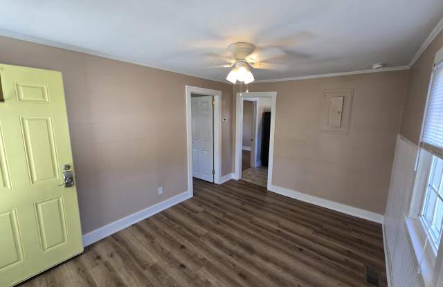509 S Shore Drive Gallery 3