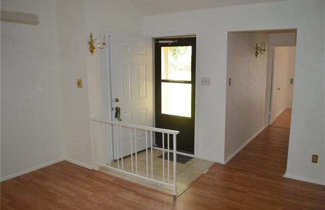 6066 DOOLEY Drive Gallery 3