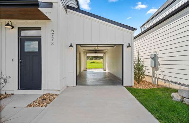5773 S Trailside Circle Gallery 3