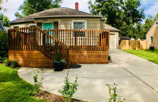 5932 Fontana Street - 5932 Fontana Street, Fairway, KS 66205