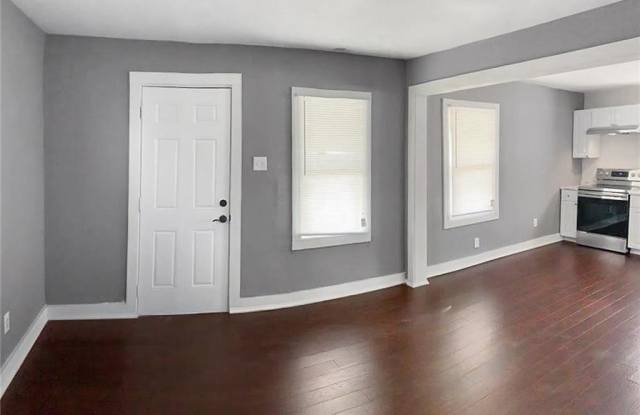 2046 CORNELL Avenue Gallery 3
