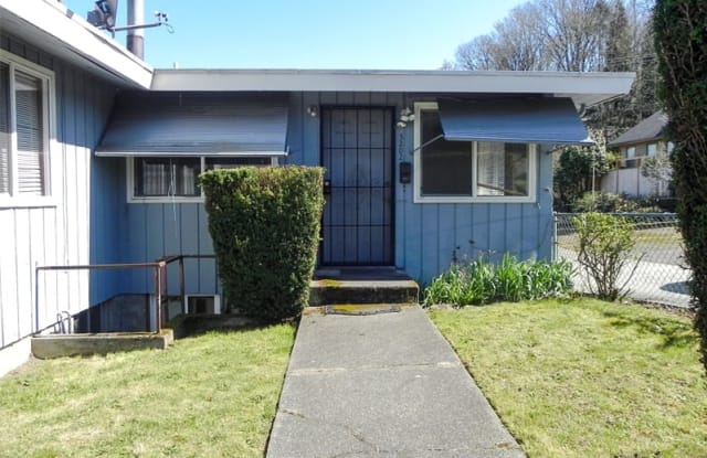 5202 Renton Ave S - 5202 Renton Avenue South, Seattle, WA 98118