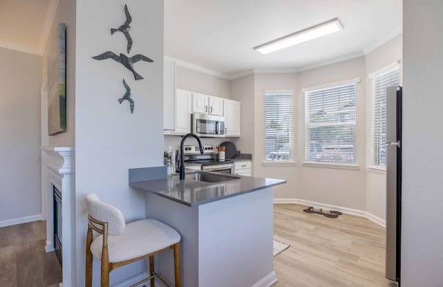 Dove Valley Apartments Gallery 4