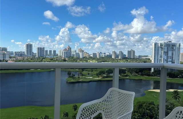 3675 North Country Club Drive photos photos