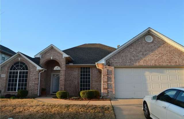 4725 BRISTOL TRACE Trail Gallery 2