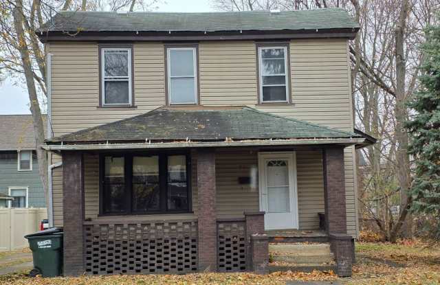 915 S Freedom Ave photos photos