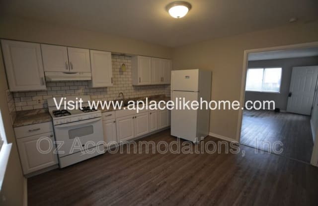3607 W 47th St - 3607 West 47th Street, Roeland Park, KS 66205