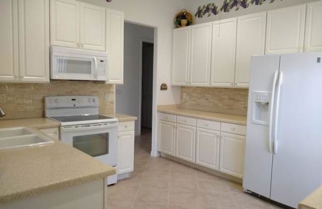 2385 Bainmar DR Gallery 4