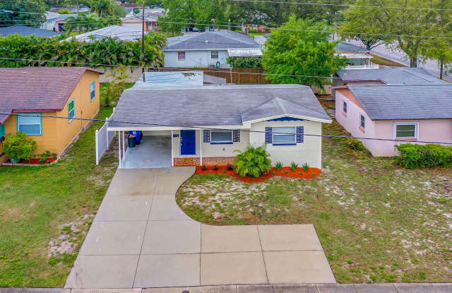 Available Now! Charming 3-Bedroom Home with Fenced Backyard in St. Petersburg! Gallery 4