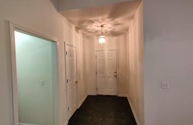 801 Hopeton Ct Gallery 3