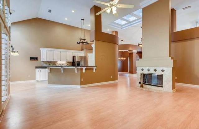 300 Remington Drive Gallery 3