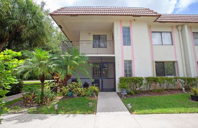 405 Lakeview Dr photos photos