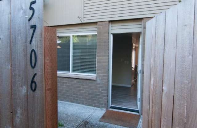5706 123rd Avenue SE Gallery 3
