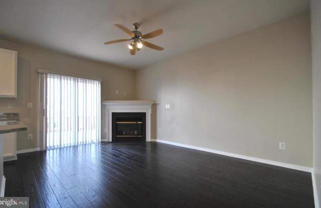 4119 BROOKGREEN Drive Gallery 4