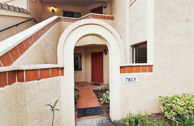 7813 SUGAR BEND DRIVE Gallery 2