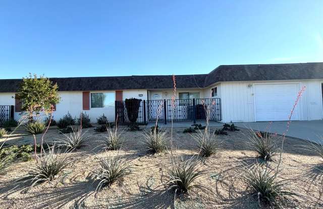 55+ community-Move-in Ready 2 Bedroom 2 Bath Sun City Home! photos photos