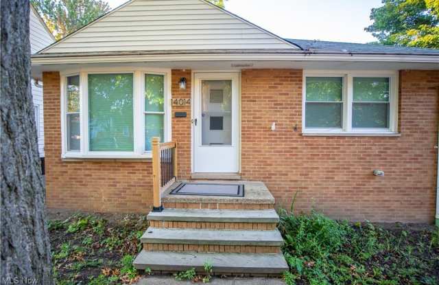 14014 Emery Avenue photos photos