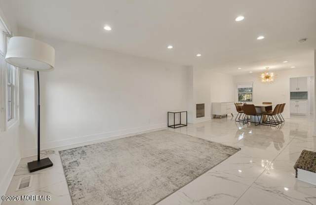 1001 Norwood Avenue Gallery 4
