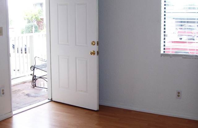 115 Corte Maria Ave photos photos