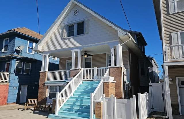 111 N Sacramento Ave photos photos