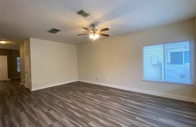 9927 Farrell Drive Gallery 4