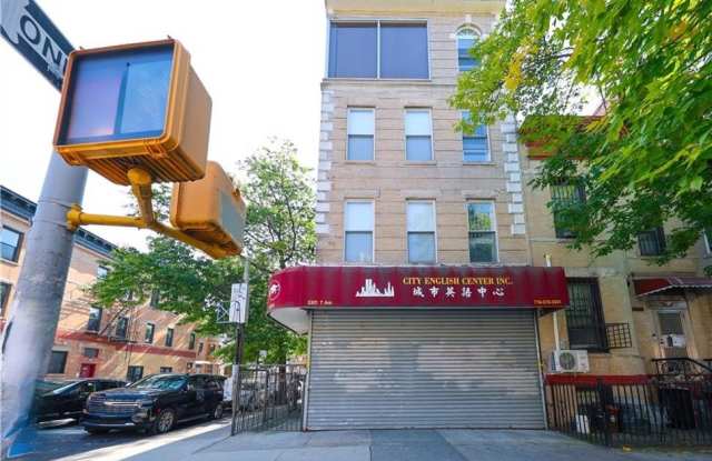 5301 7th Avenue photos photos