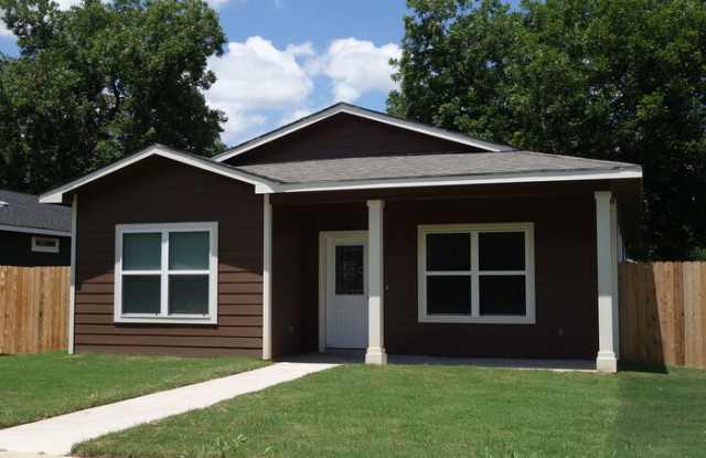 146 Farm to Market Road 2571 - 146 Farm-to-Market Road 2571, Bastrop County, TX 78957