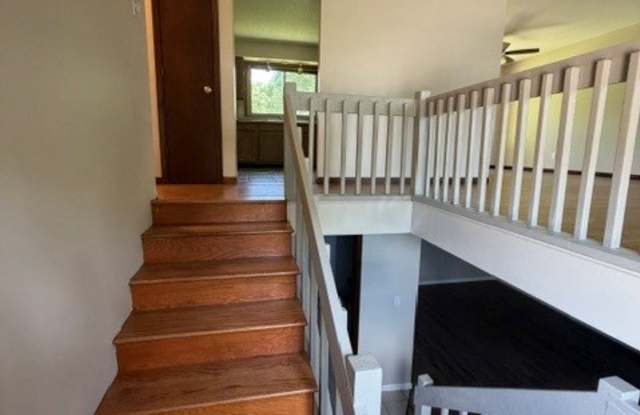1812 S. El Centro Court Gallery 2