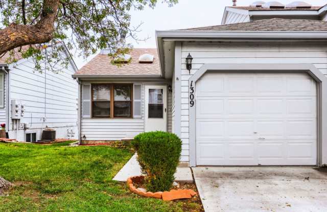 1309 Firefly Circle - 1 Gallery 1